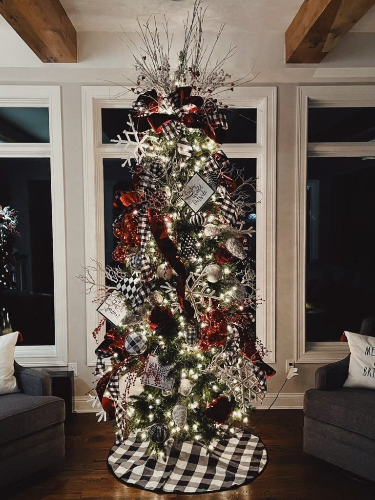 Beautiful images of christmas decorating of trees, mantles, banisters and front of homes.